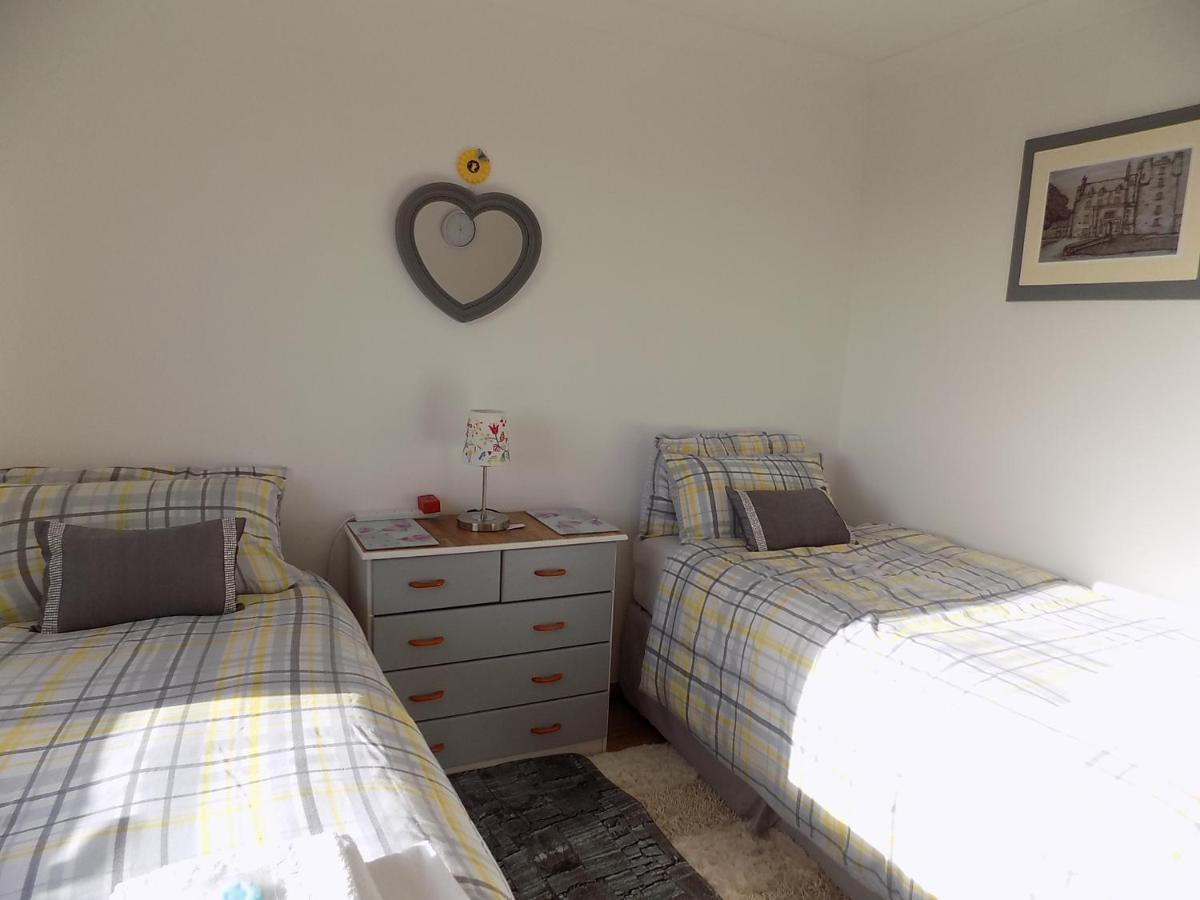 Carrig Lios Bed & Breakfast Thurso Exterior photo