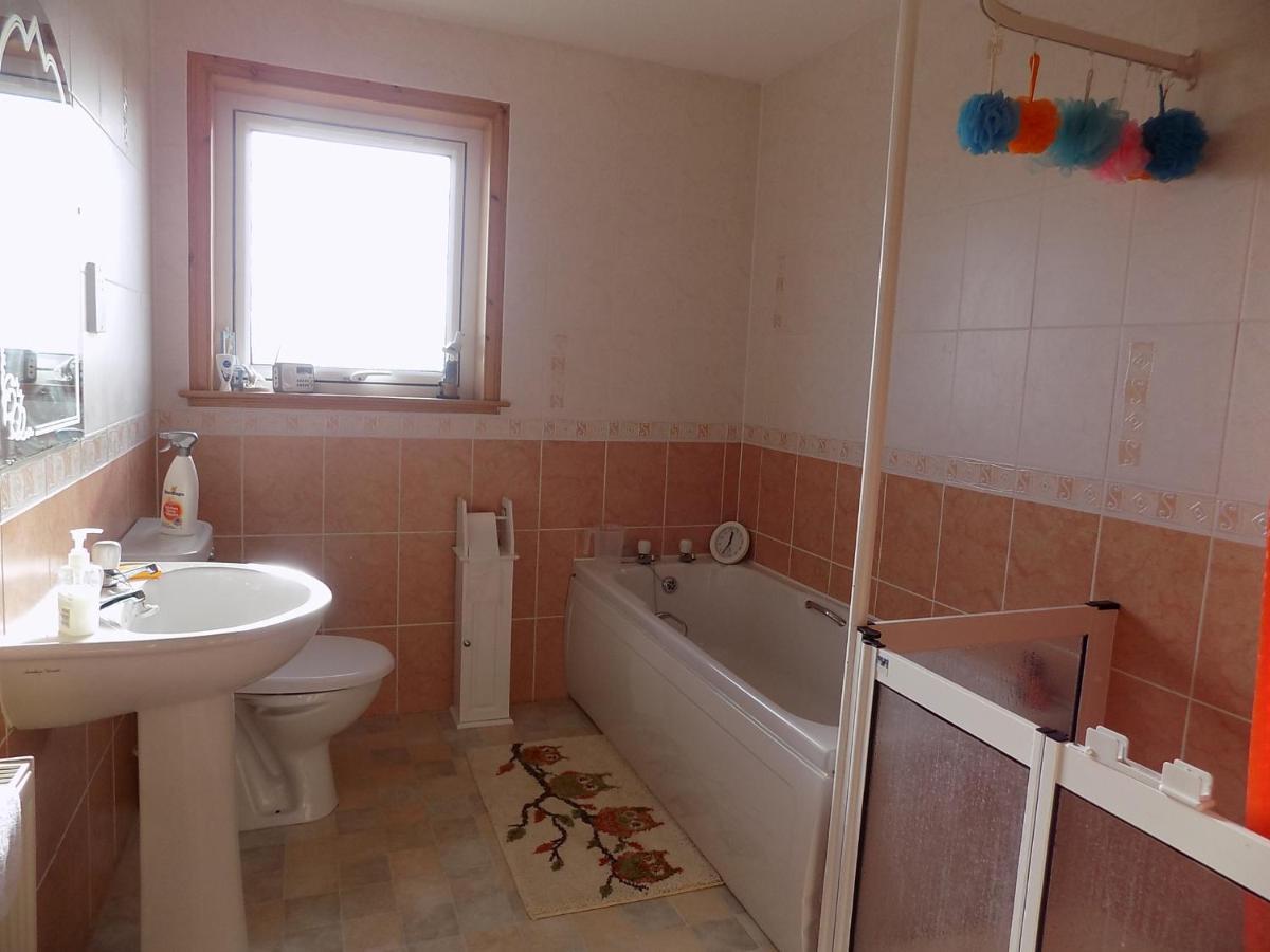 Carrig Lios Bed & Breakfast Thurso Exterior photo