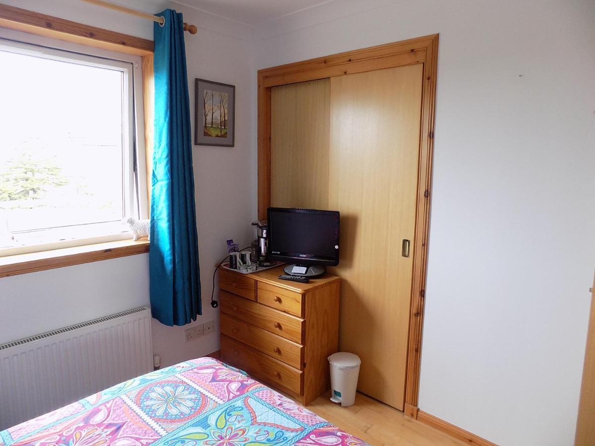 Carrig Lios Bed & Breakfast Thurso Exterior photo
